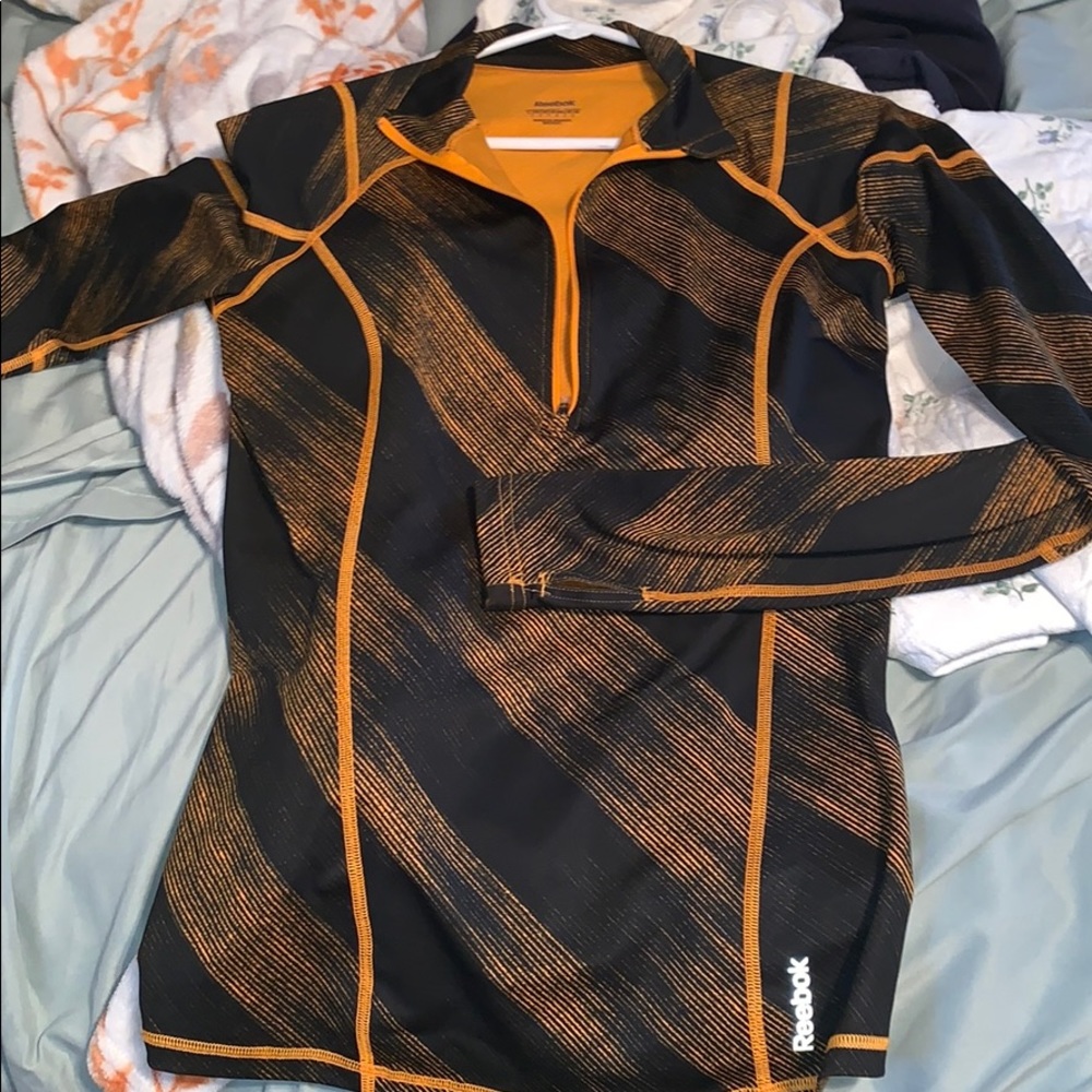 Reebok athletic long sleeve